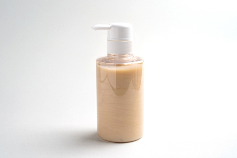 シャンプー＆トリートメント（地肌用）300ml